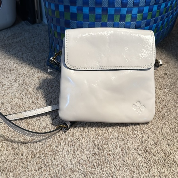 Patricia Nash Balluri Crossbody Bag Cream White Leather Flap Purse NWOT - Picture 5 of 10